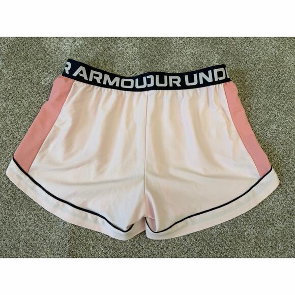 Under Armour Shorts Women Medium - Picture 2 of 4